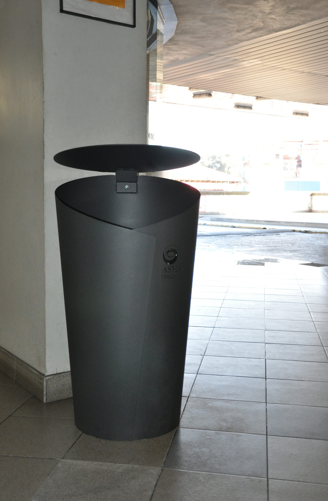 Avo Details Lab23 Урны  - Вид №2