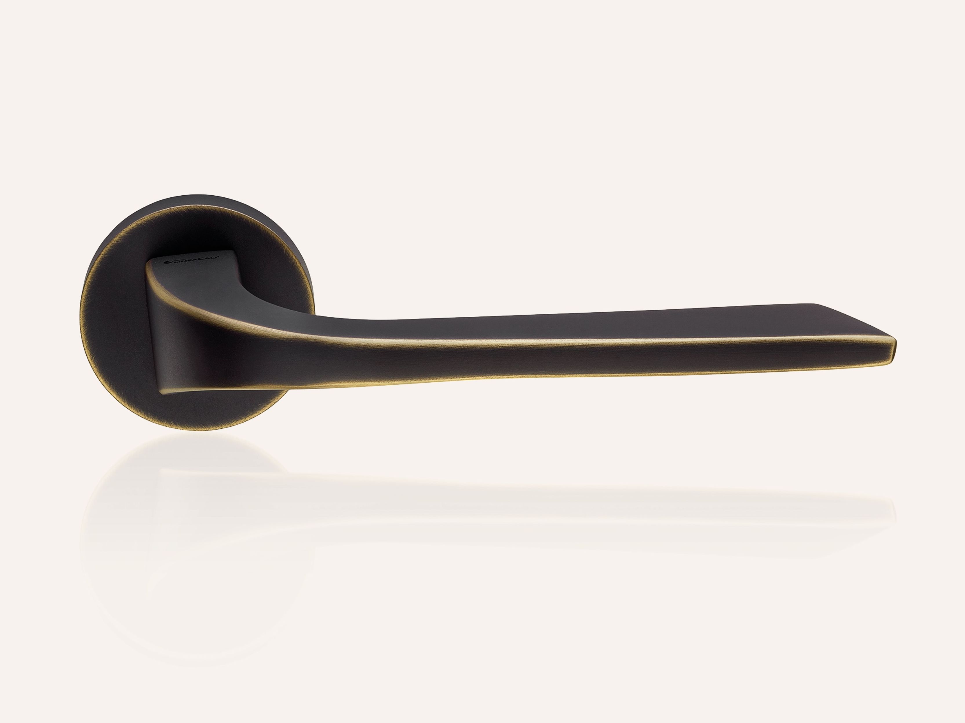 Латунная ручка на пластине LINEA CALI' Living ARCH-00101908 - Вид №3