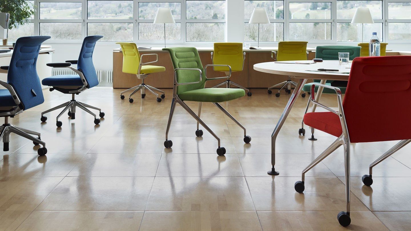 Кожаный поворотный операционный офисный стул VITRA AC 5 ARCH-00024264 - Вид №2