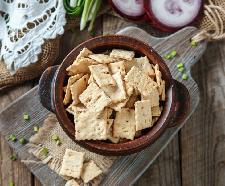 4788 Печеньки с лучком Вкусляндия 