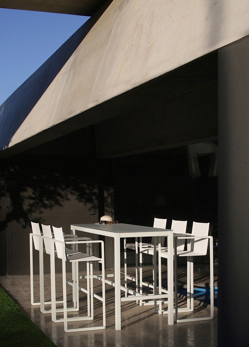 Высокий прямоугольный садовый стол Royal Botania Taboela ARCH-00033538 - Вид №1