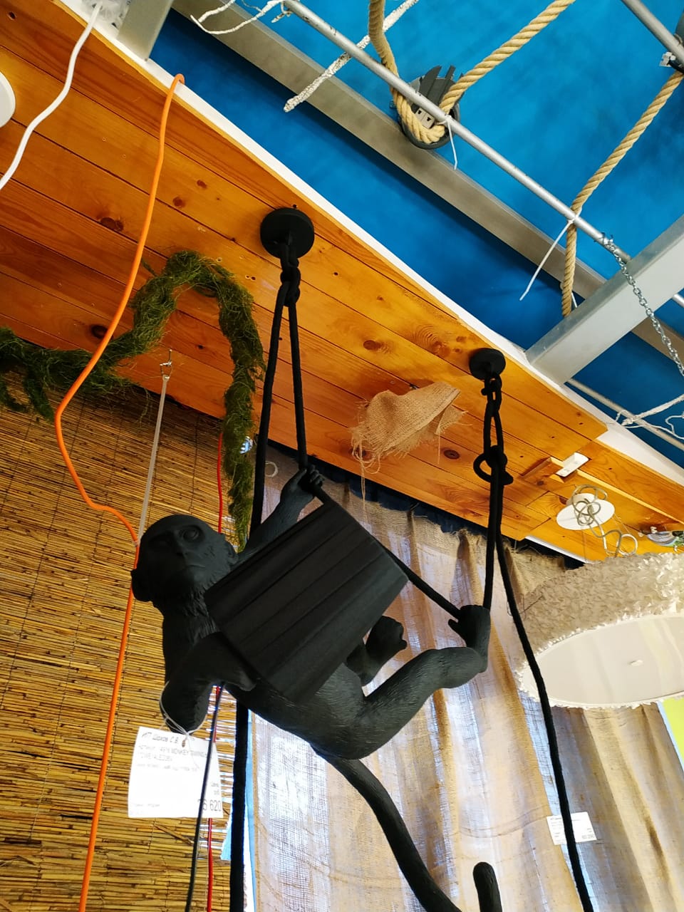 Seletti 14916 MONKEY SWING светильник подвесной обезьяна на канате черная 117604 - Вид №5